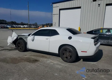 2021 Dodge Challenger Sxt z USA, uszkodzony, nr VIN 2C3CDZAG3MH610787